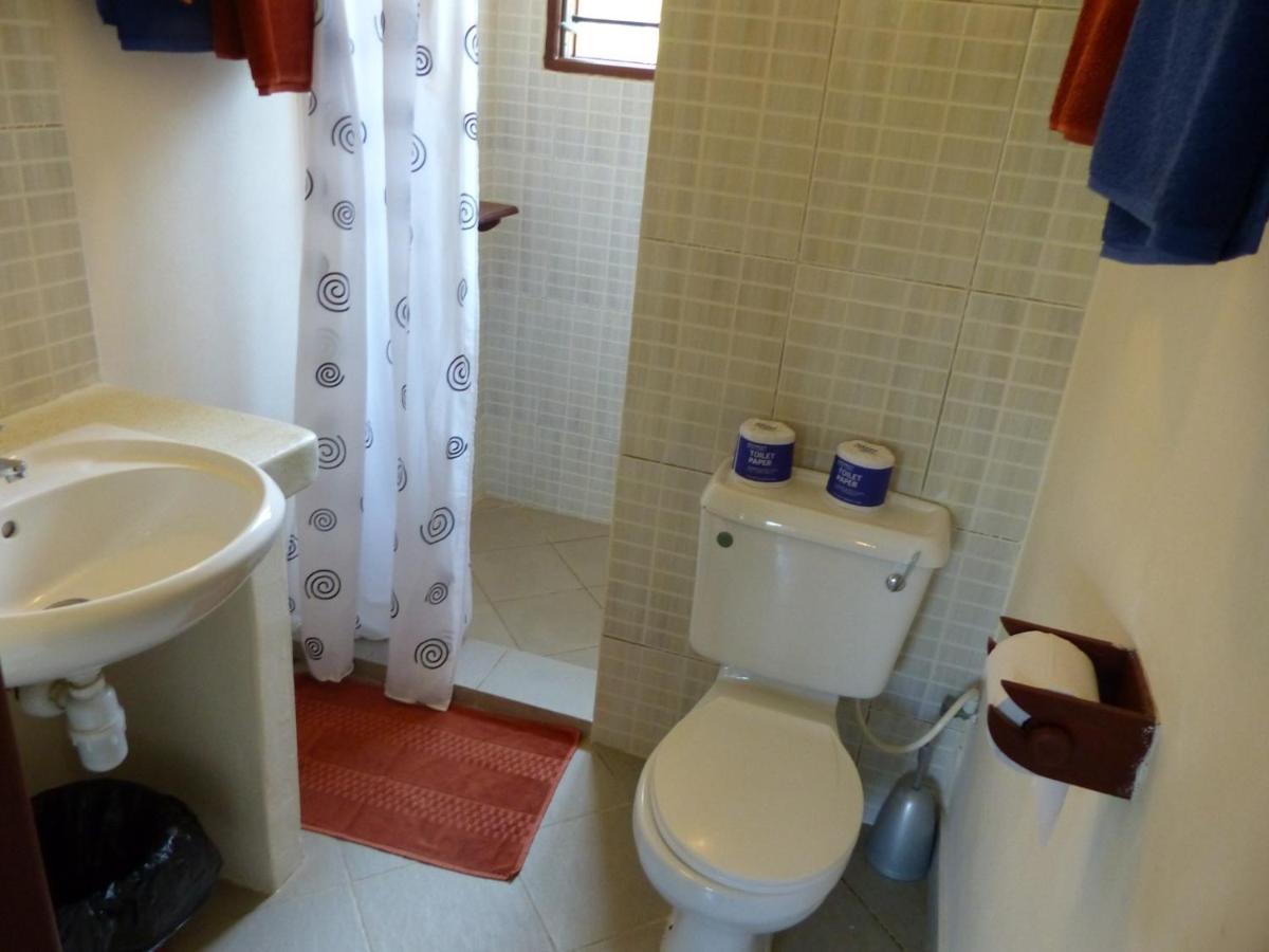 Safina Cottages Диани-Бич Экстерьер фото