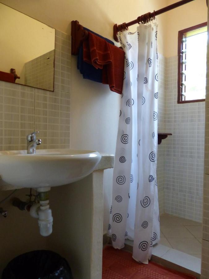 Safina Cottages Диани-Бич Экстерьер фото